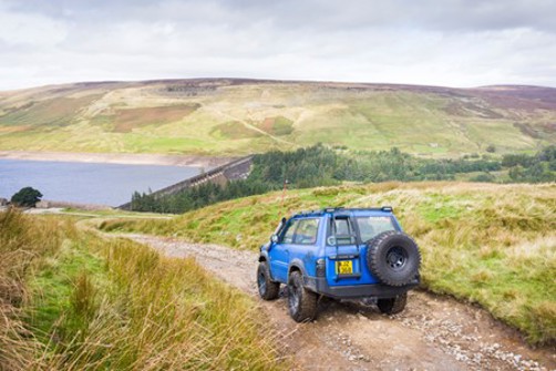 Blue 4x4 Green Laning