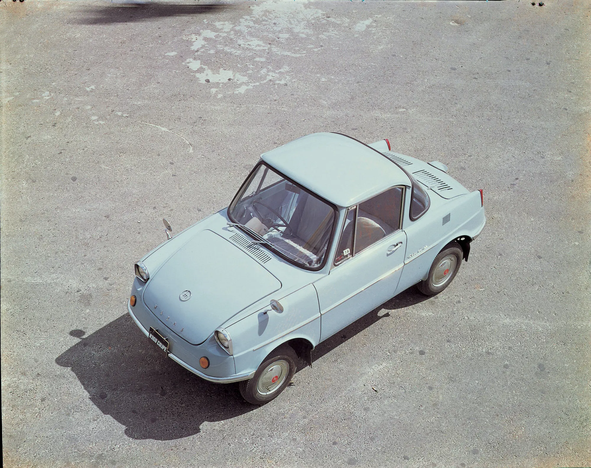 Blue car