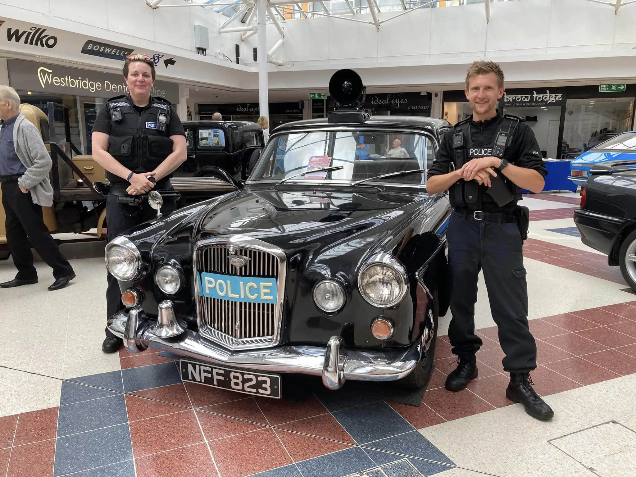 Police Cowley