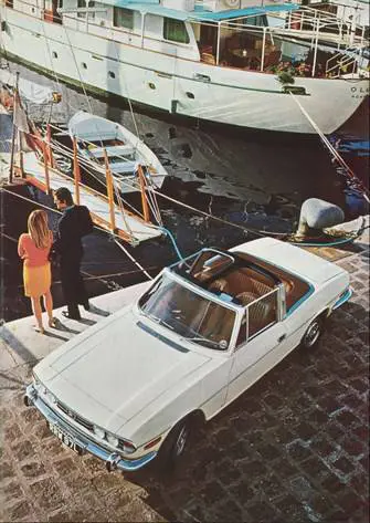 Triumph Stag (1)