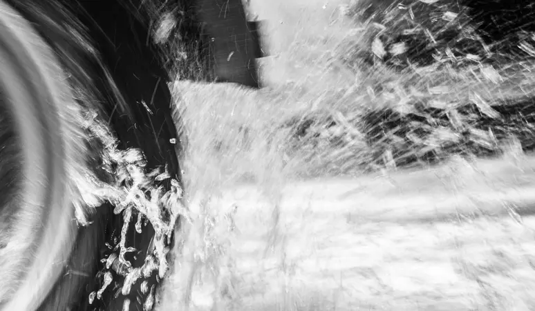 Wet Tyres