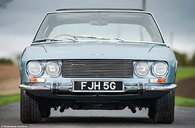 Jensen Interceptor (1)
