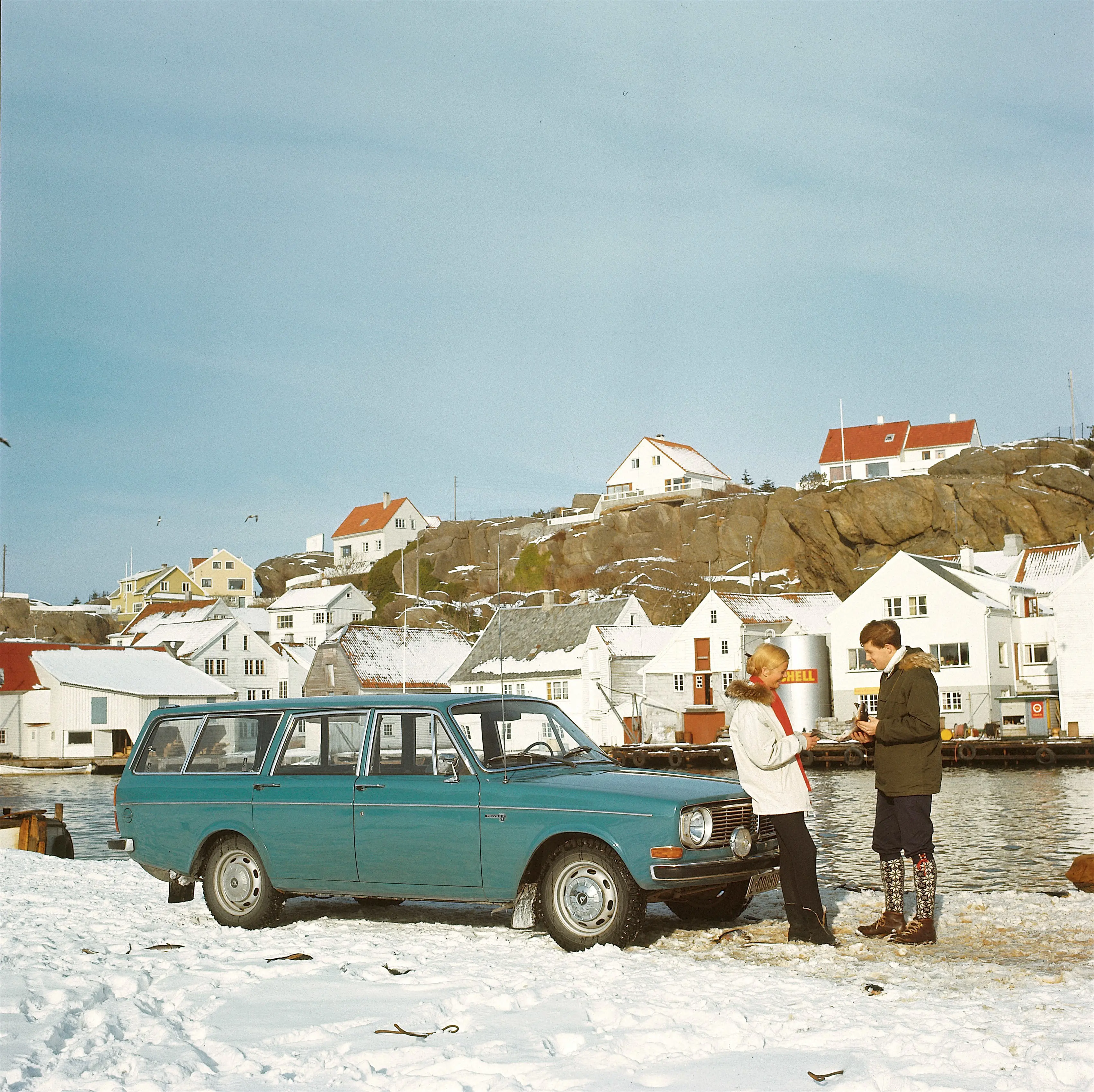 Blue car