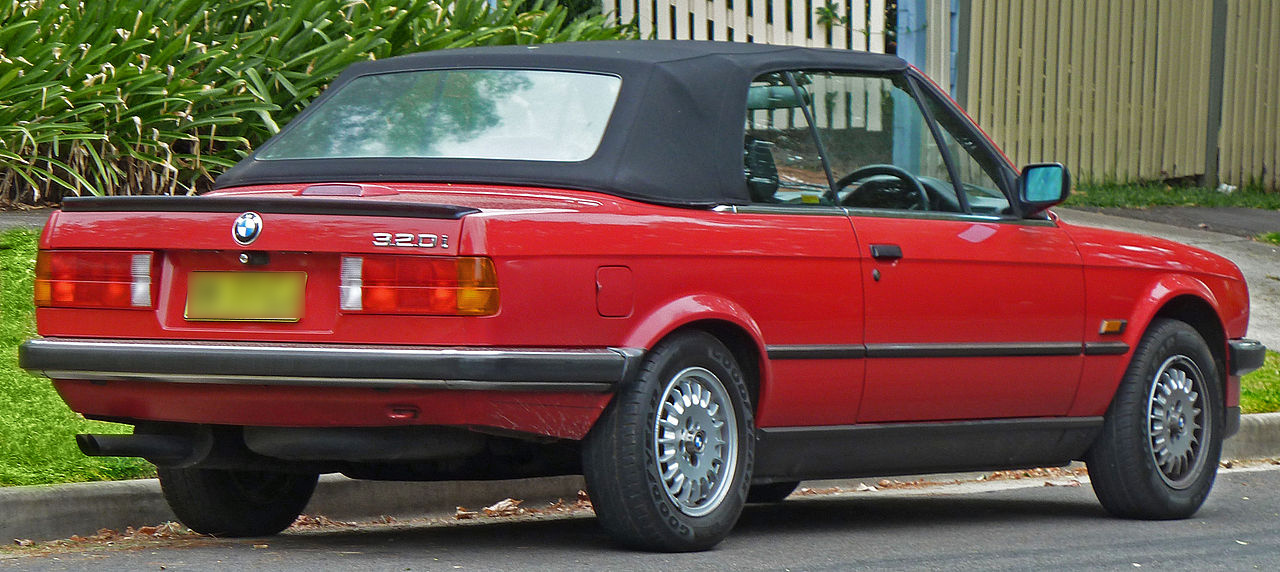 BMW E30