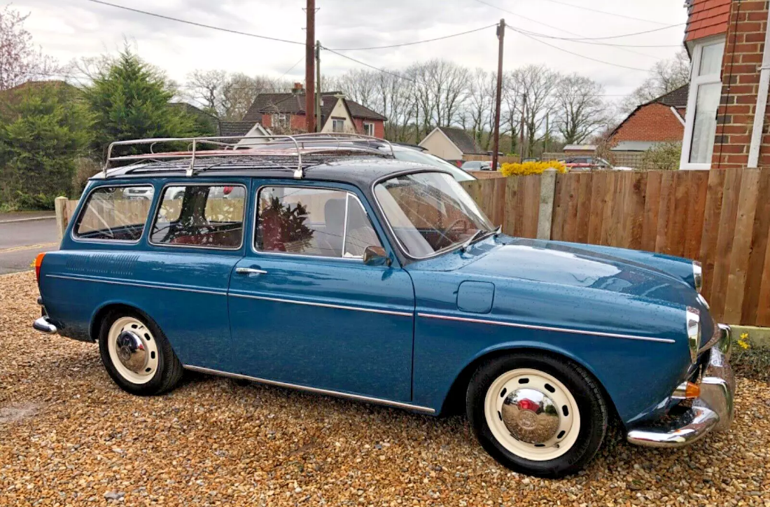 Blue car