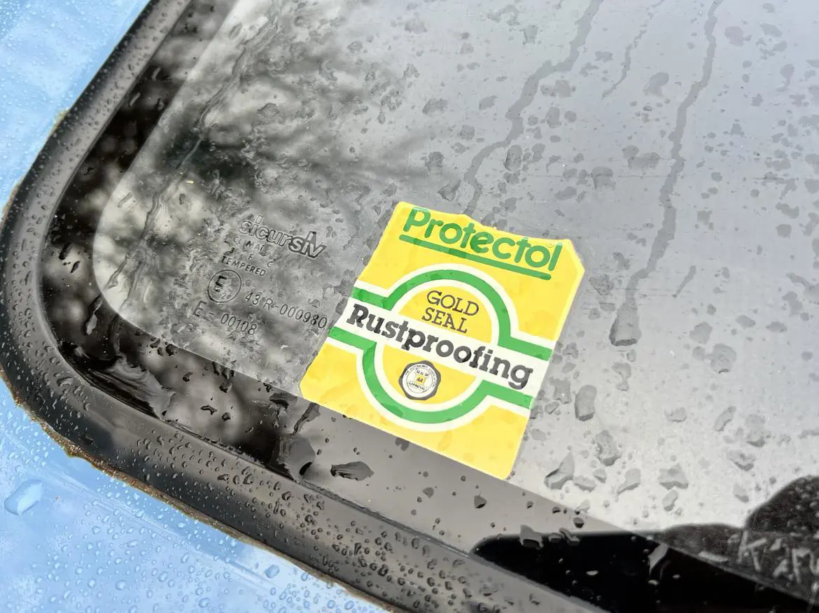 Car badge