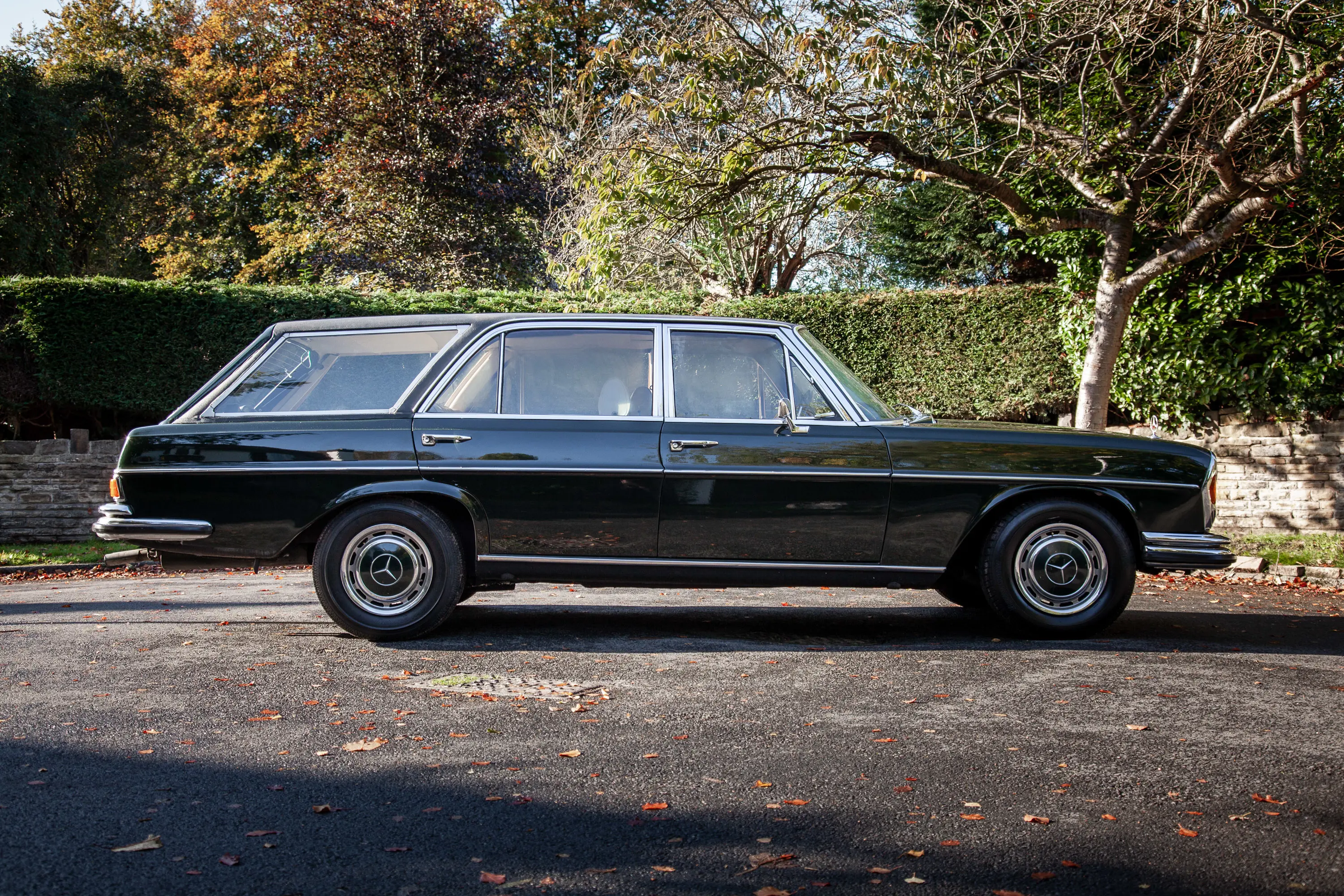 Mercedes 300 SEL