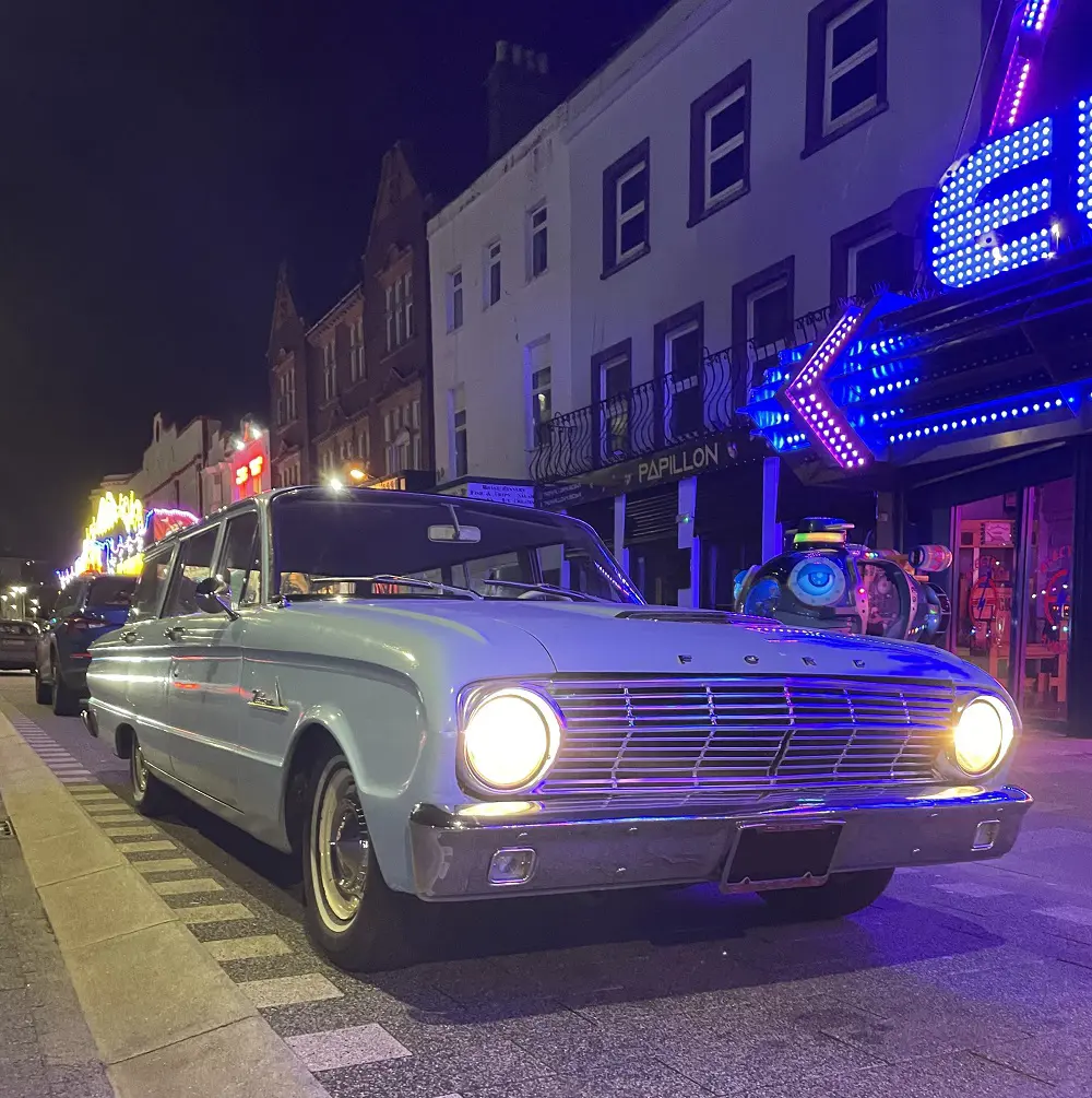 Blue car