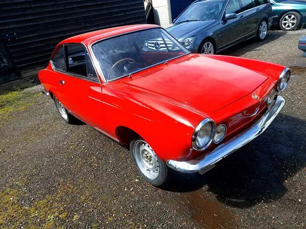Red car
