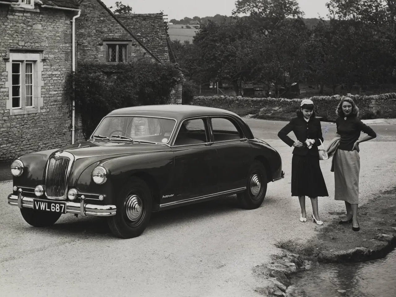 Riley Pathfinder