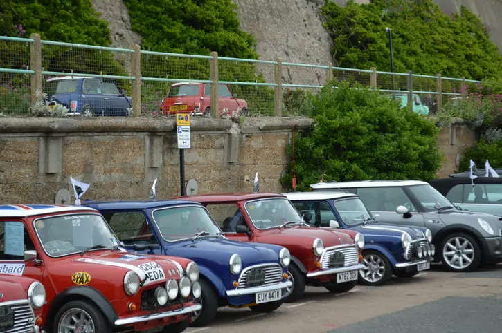 Mini UK